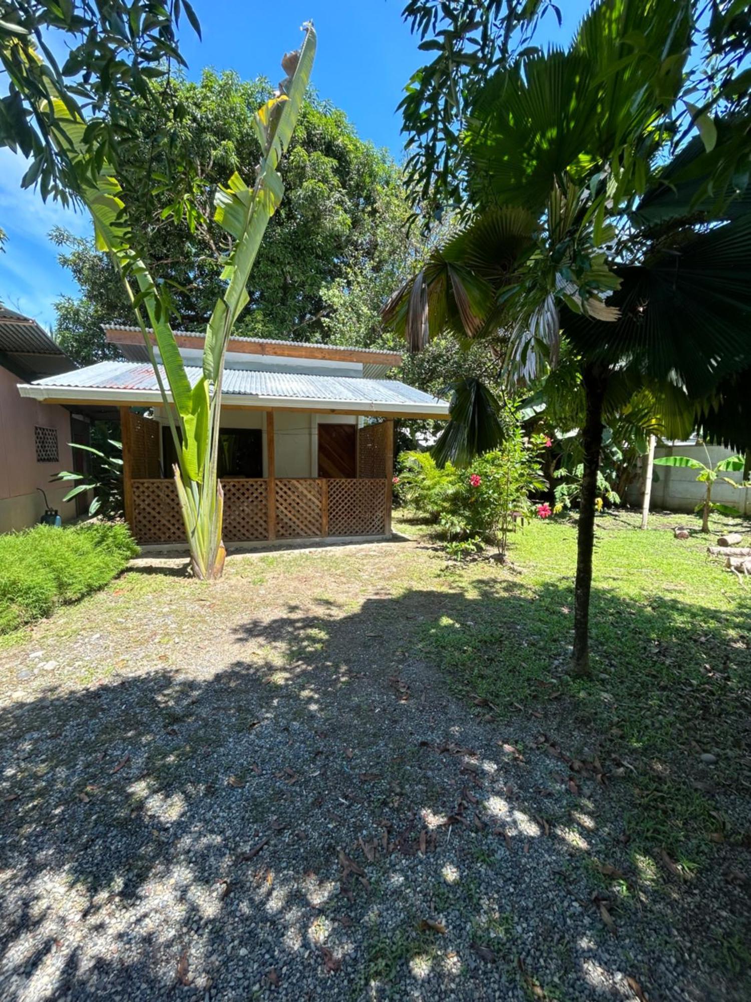 Ballena Oasis Homes & Glamping 乌维塔 外观 照片
